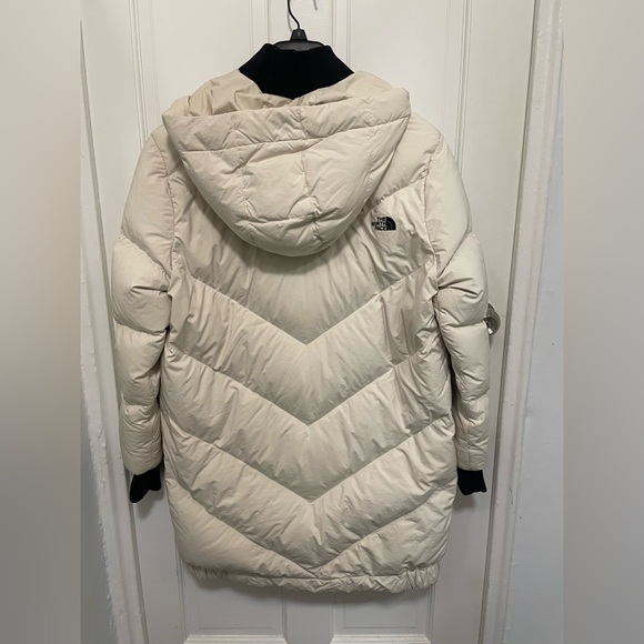 The North Face Down Parka - Picture 5 of 5